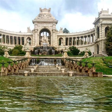 palais de longchamp marseille.